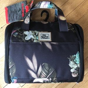 Dakine Travel Bag